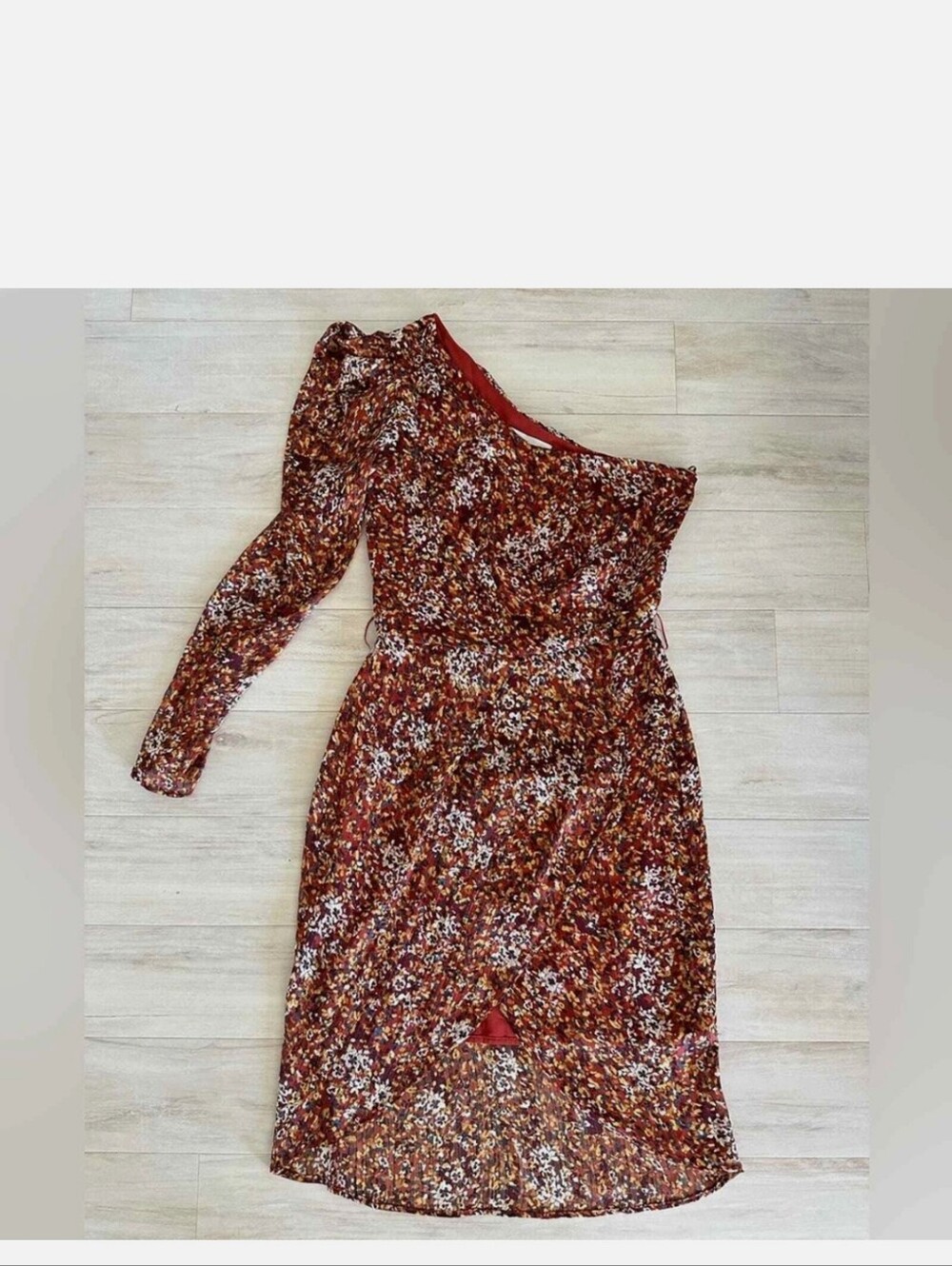 Adelyn Rae One-Shoulder Floral Dress in Rust Multi - Picture 3 of 5